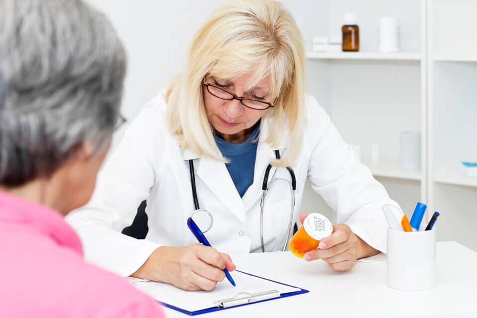 The doctor prescribes medication for hip pain